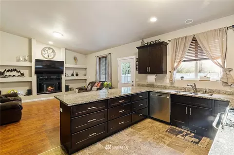 25318 38th Ave E, Spanaway, WA 98387 photo 11
