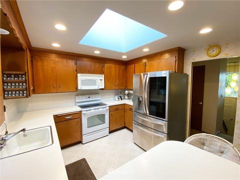 8606 Cascadia Ave, Everett, WA 98208 photo 10