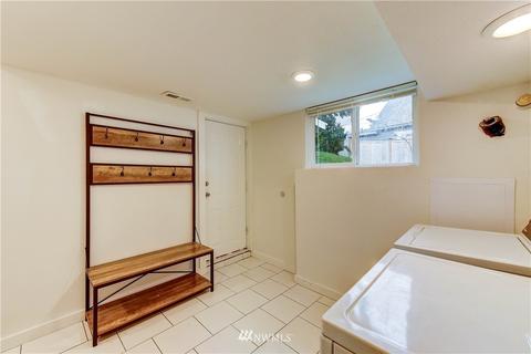 812 E Marine View Dr, Everett, WA 98201 photo 18