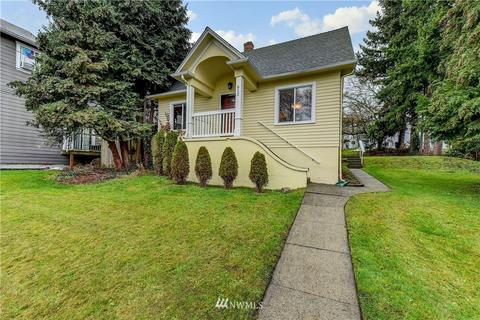 812 E Marine View Dr, Everett, WA 98201 photo 2