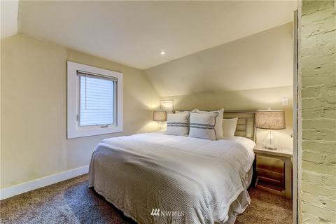 812 E Marine View Dr, Everett, WA 98201 photo 10