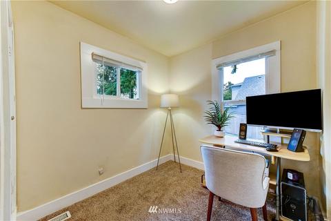812 E Marine View Dr, Everett, WA 98201 photo 19