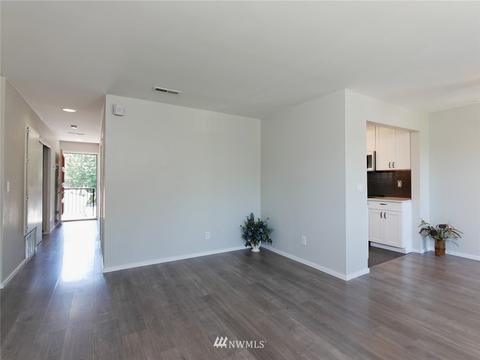 9517 NE 180th St #B305, Bothell, WA 98011 photo 16