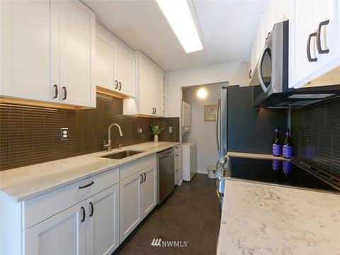 9517 NE 180th St #B305, Bothell, WA 98011 photo 11