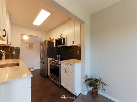 9517 NE 180th St #B305, Bothell, WA 98011 photo 14