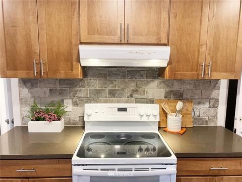 1829 Rockefeller Ave, Everett, WA 98201 photo 8