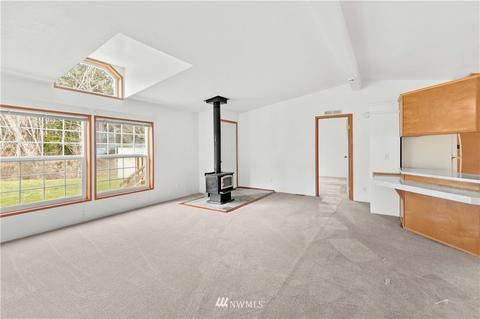 143 Fall River Rd, Cosmopolis, WA 98537 photo 3