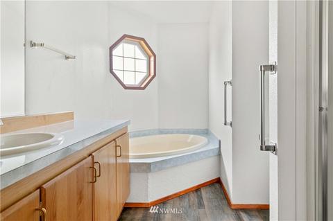 143 Fall River Rd, Cosmopolis, WA 98537 photo 14