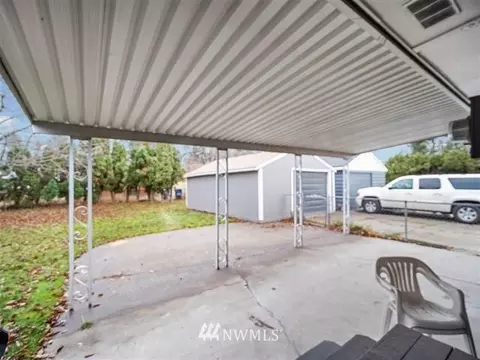 1228 E 37th Ave, Spokane, WA 99203 photo 26