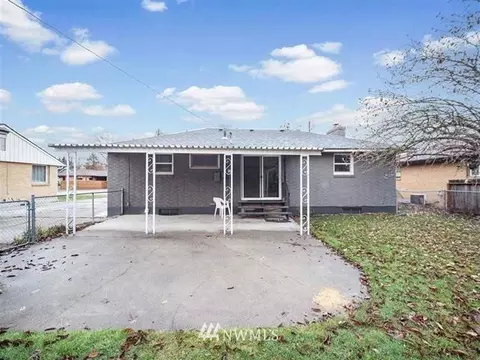 1228 E 37th Ave, Spokane, WA 99203 photo 24