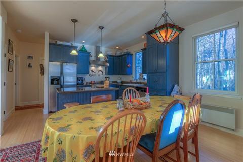 79 Bright Water Ln, Eastsound, WA 98245 photo 7