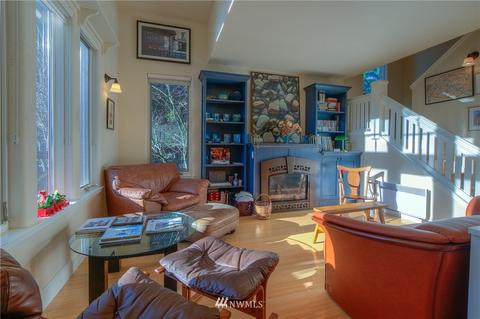 79 Bright Water Ln, Eastsound, WA 98245 photo 4