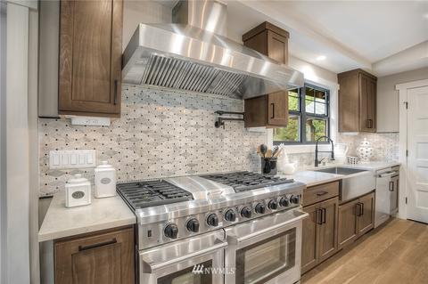 21825 49th Ave SE, Bothell, WA 98021 photo 9