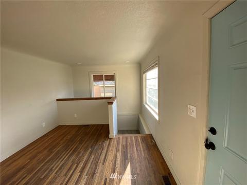 210 White, Walla Walla, WA 99362 photo 2