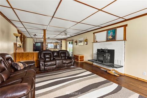 663 Gore Rd, Onalaska, WA 98570 photo 4
