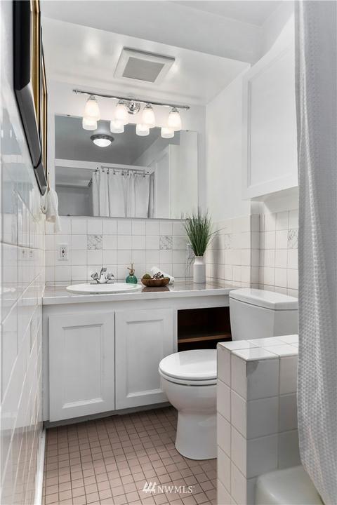 1226 17th Ave E, Seattle, WA 98112 photo 25