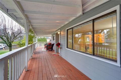 6423 W Beech St, Everett, WA 98203 photo 3