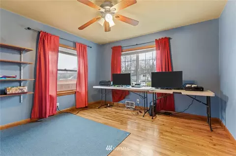 901 E 53rd St, Tacoma, WA 98404 photo 17