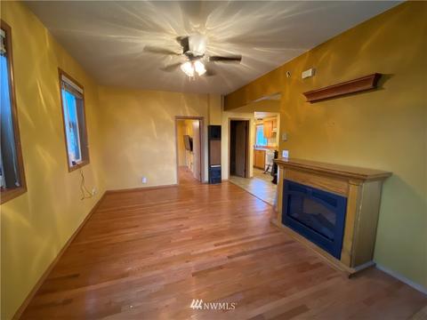 1112 Wall St, Everett, WA 98201 photo 2