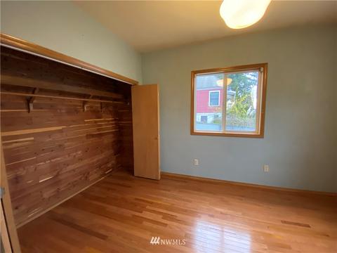 1112 Wall St, Everett, WA 98201 photo 4