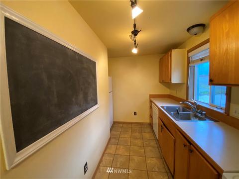 1112 Wall St, Everett, WA 98201 photo 6