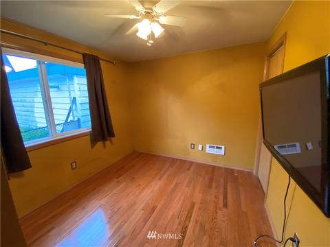 1112 Wall St, Everett, WA 98201 photo 3