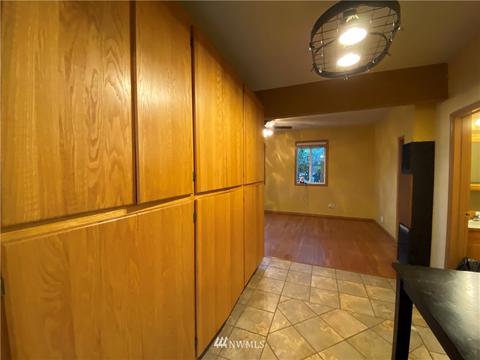 1112 Wall St, Everett, WA 98201 photo 9