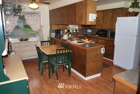 128 Winnebago St, Walla Walla, WA 99362 photo 4