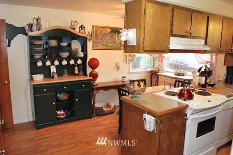128 Winnebago St, Walla Walla, WA 99362 photo 2