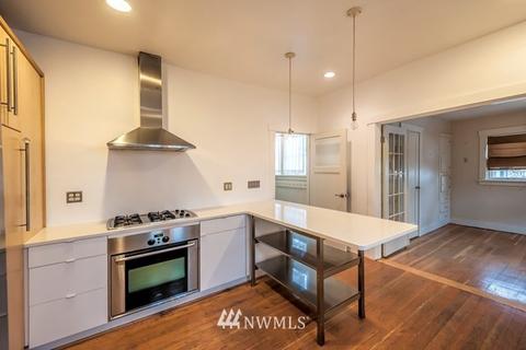 320 E Chestnut St, Walla Walla, WA 99362 photo 8