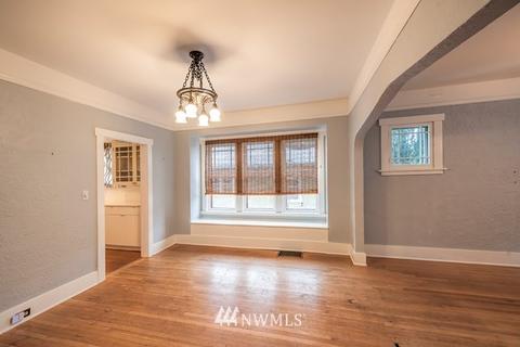 320 E Chestnut St, Walla Walla, WA 99362 photo 7