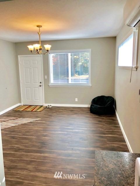 25 E Maple St, Walla Walla, WA 99362 photo 2