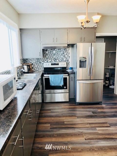 25 E Maple St, Walla Walla, WA 99362 photo 3