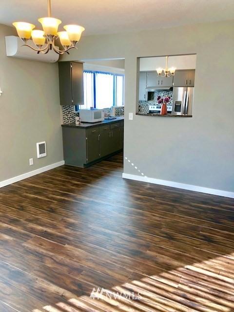 25 E Maple St, Walla Walla, WA 99362 photo 5