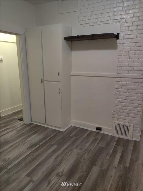 2803 19th St, Everett, WA 98201 photo 5
