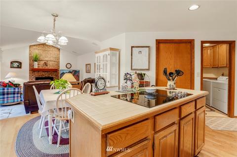 1322 142nd Pl SE, Mill Creek, WA 98012 photo 5