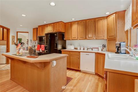 1322 142nd Pl SE, Mill Creek, WA 98012 photo 2