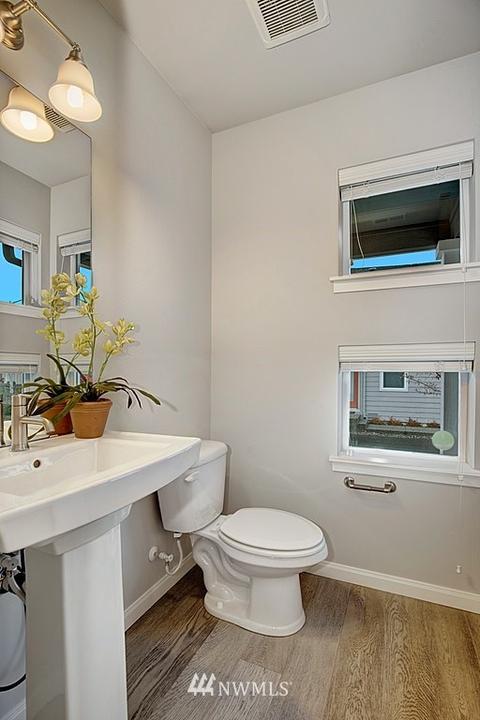 17912 38th Dr SE, Bothell, WA 98012 photo 9