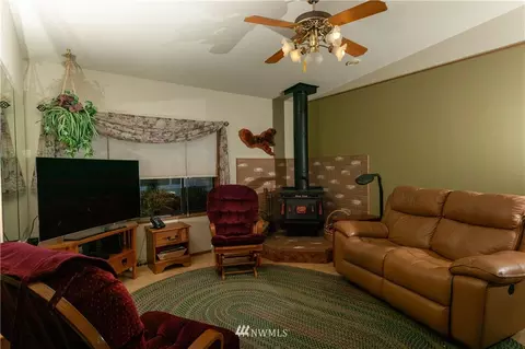 23712 7th Pl W, Bothell, WA 98021 photo 4