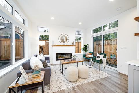 910 24th Ave S, Seattle, WA 98144 photo 2