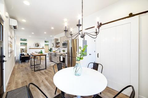 910 24th Ave S, Seattle, WA 98144 photo 5