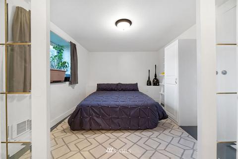 1101 E Marine View Dr, Everett, WA 98201 photo 25
