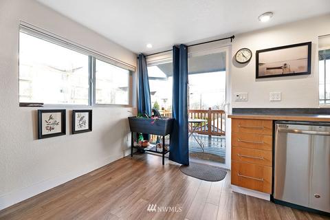 1101 E Marine View Dr, Everett, WA 98201 photo 17
