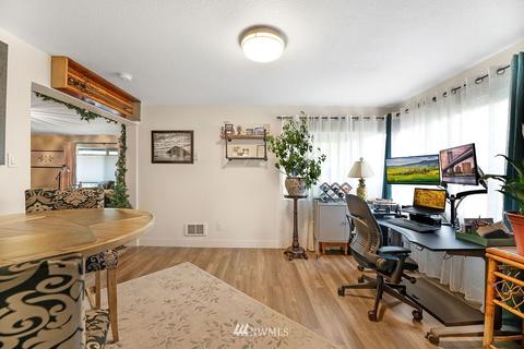1101 E Marine View Dr, Everett, WA 98201 photo 18