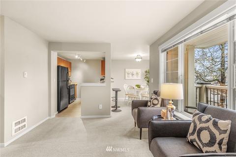 12404 E Gibson Rd #H203, Everett, WA 98204 photo 8