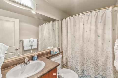12404 E Gibson Rd #H203, Everett, WA 98204 photo 22