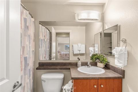 12404 E Gibson Rd #H203, Everett, WA 98204 photo 18