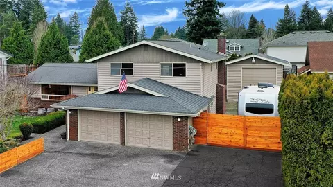 2129 108th St SE, Everett, WA 98208 photo 1