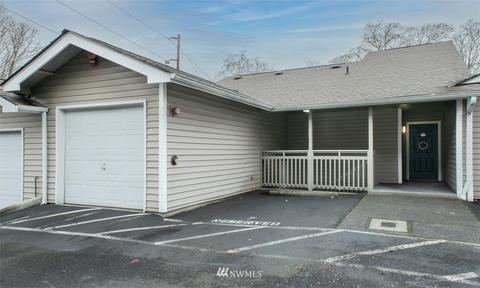 901 E Marine View Dr #305, Everett, WA 98201 photo 1