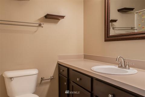 901 E Marine View Dr #305, Everett, WA 98201 photo 8